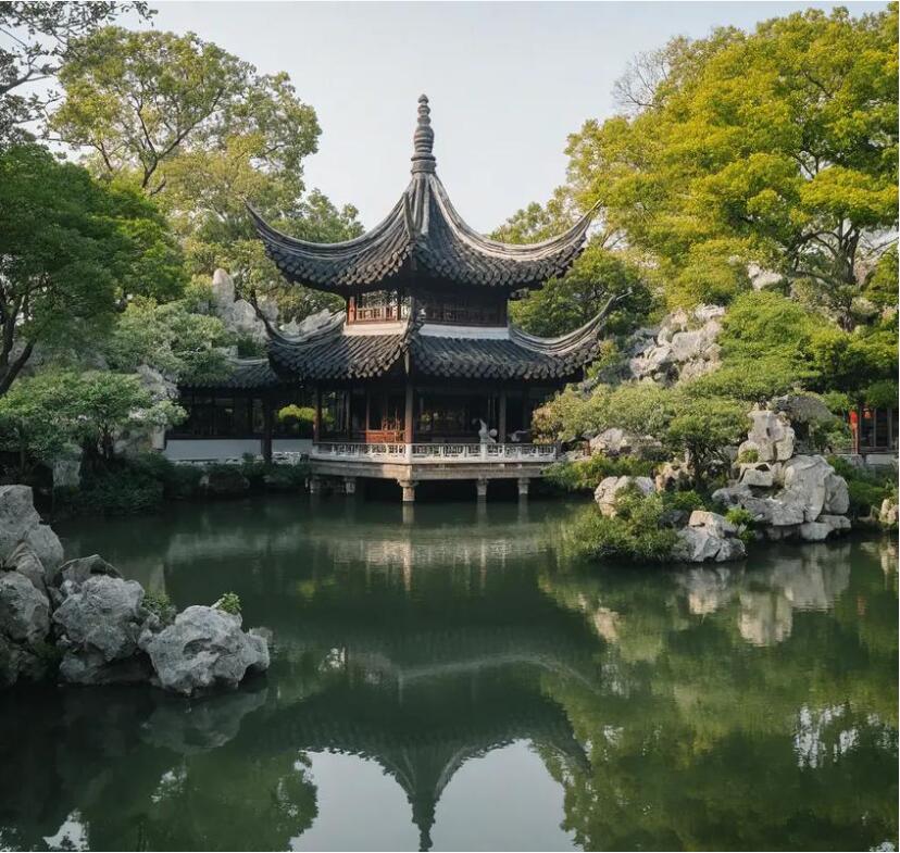 安康青槐餐饮有限公司